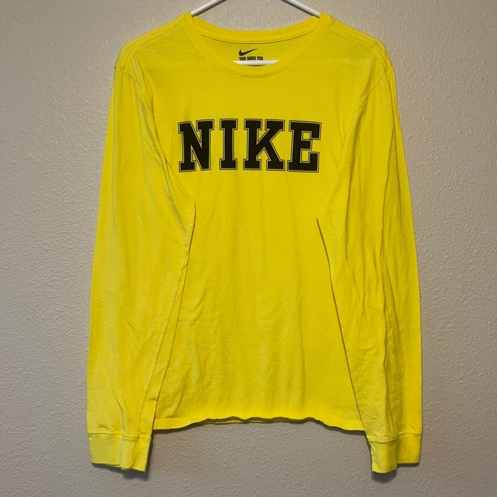 Mens Nike long sleeve shirt